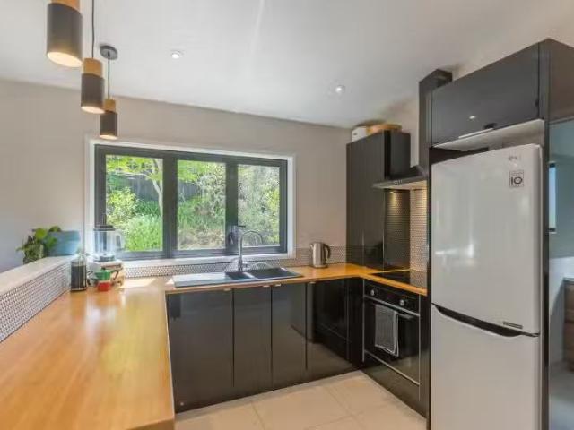 69 Golf Road, Paraparaumu Beach, Kapiti Coast