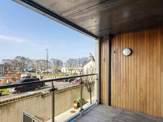 69 harbour view harbour square crofton road dun laoghaire co dublin
