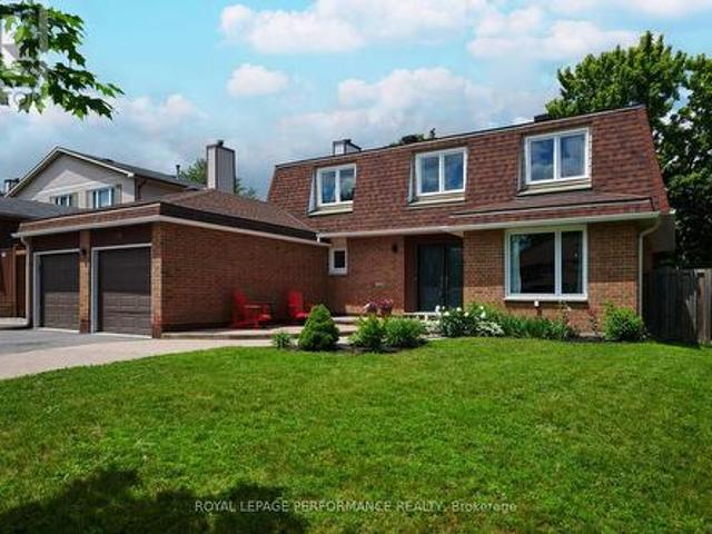 69 Hawk Crescent, Ottawa, ON, K1V 9G8 house for sale | Listing ID X13461 | Royal LePage