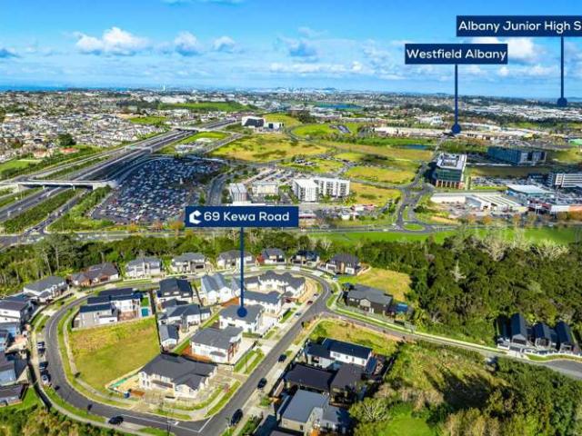 69 Kewa Road, Albany, North Shore City