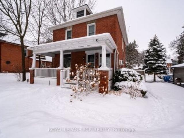 69 King Street W