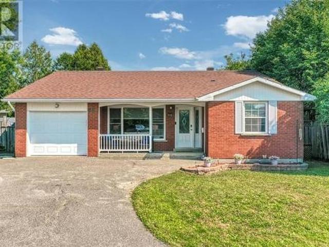 69 Kingston Court, Sudbury, ON, P3A 1E1 house for sale | Listing ID 2129 | Royal LePage