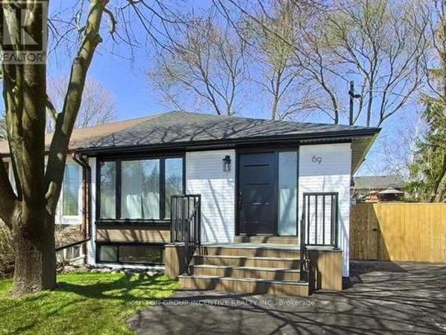69 Marlin Court, Newmarket, ON, L3Y 2W7 house for lease | Listing ID N13289 | Royal LePage