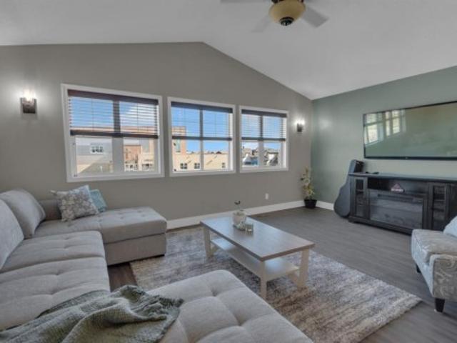 69 Morningside Circle Sw, Airdrie, AB, T4B 0L7 house for sale | Listing ID A2329 | Royal LePage
