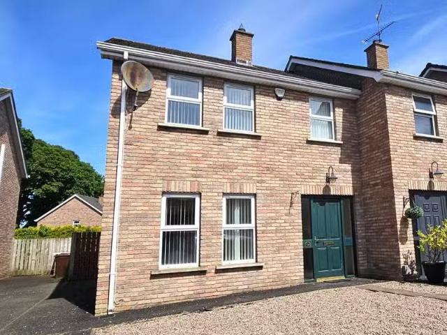 69 Niblock Oaks