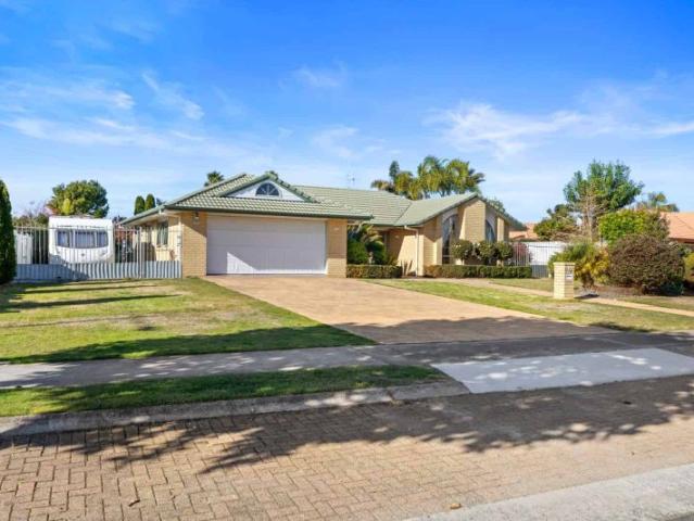 69 Palm Beach Boulevard, Papamoa Beach, Tauranga For Sale