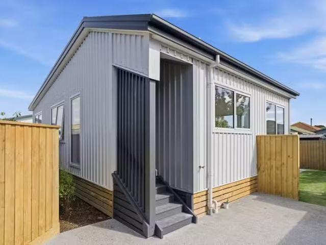 69a and 69b Smith Street, Woolston, NZ 8062 House for Sale