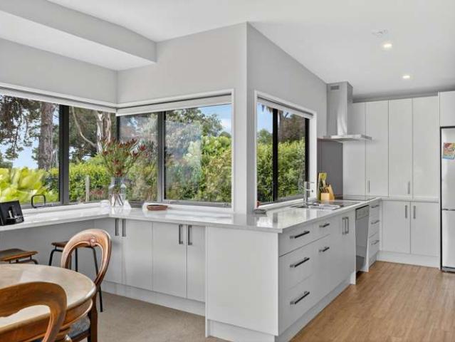 69a Panorama Road, Sumner, Christchurch City