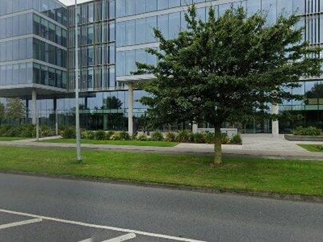 6 m2 office space for sale in Dublin 18