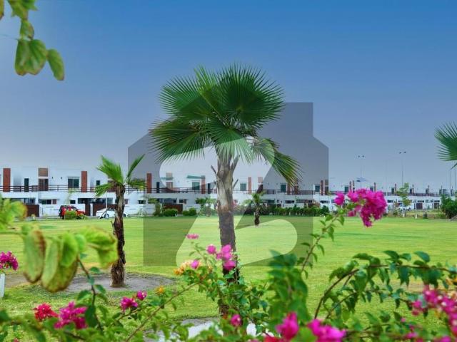6 Marla Old Villa available for Sale at reasonable price DHA Defence Villa Community