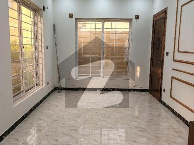 6 Marla Brand New House Available For Rent in I 14
