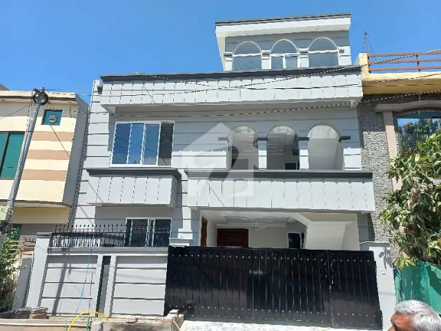 6 Marla Brand New House For Sale Electricity Water Gas Available
