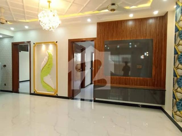 6 Marla Brand New House For Sale in korang safari
