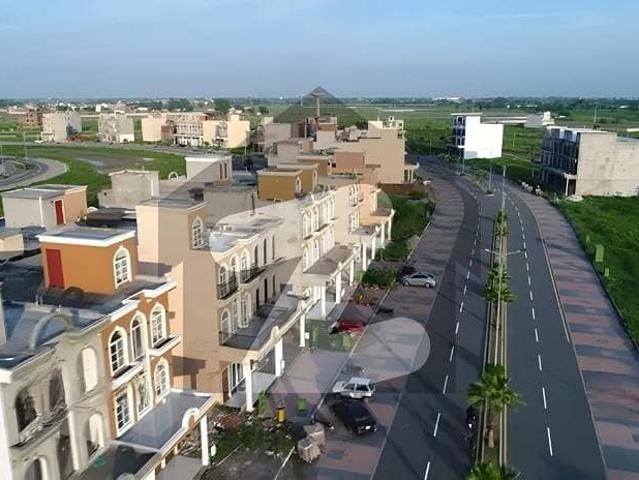 6 marla corner possession plot for sale