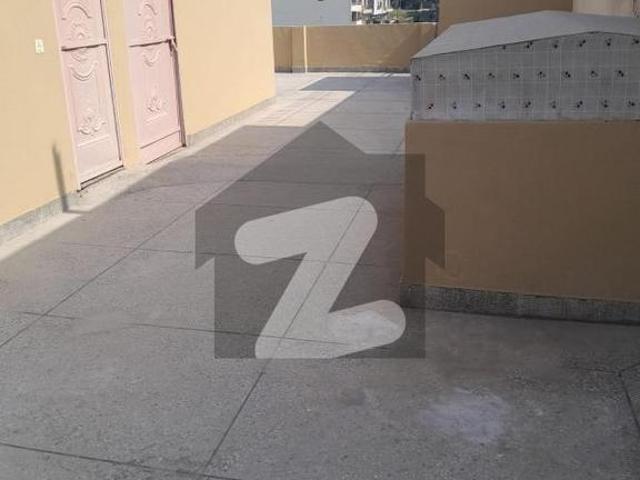 6 Marla House For Sale In E11 E 11