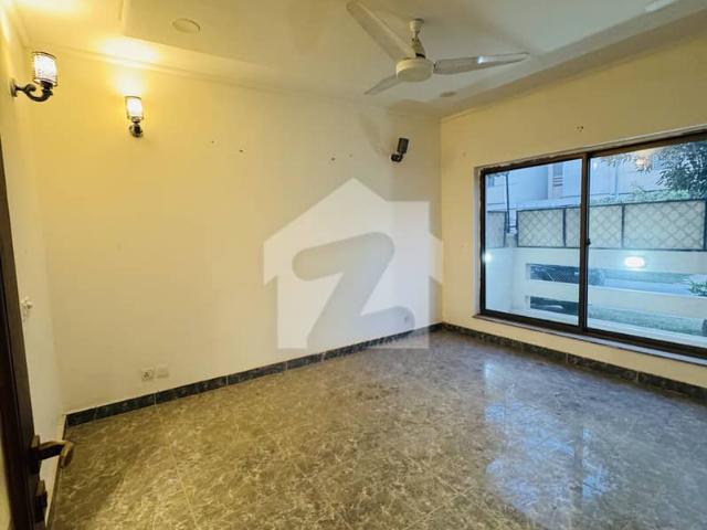 6 Marla Luxury Villa For Sale In DHA Villas, DHA Multan | 3 Bed | Prime Community
