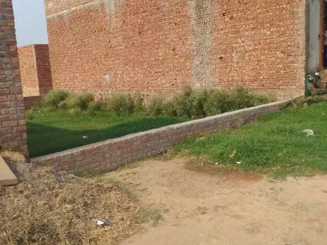 6 Marla plat for sale agoki road madal town near village kazi chak Sialkot ID 10883