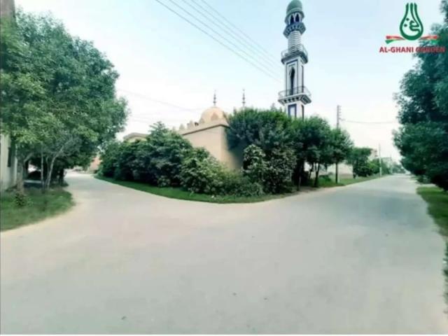 6 marla plot al ghani Garden ph 2 40 foot road Lahore Gulberg 2 ID 02162