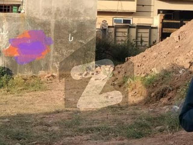6 Marla Plot For Sale