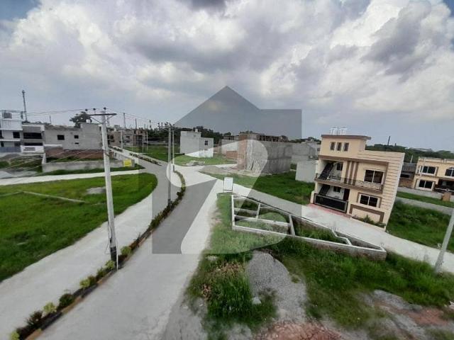 6 Marla plot for sale on very ideal location opp Askari 14 Gate # 01 caltex road