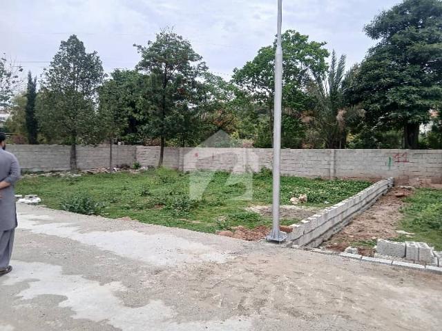6 Marla Residential Plot Available For Sale