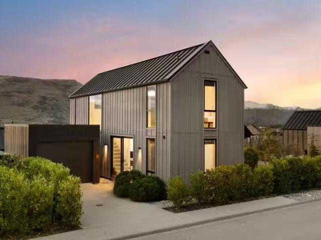 6 Mc Kenzies Shute, Jacks Point, Queenstown