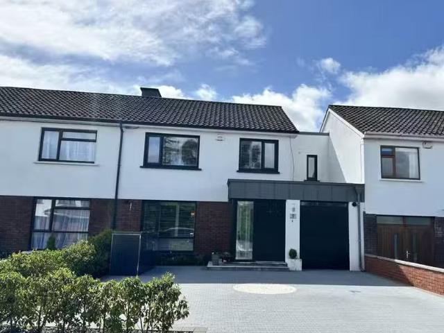 6 Meadow Hill, Kilkenny, R95VYX8 is for sale