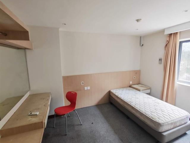 6 Min to Maluri Private Room with bathroom Low Deposit ❗