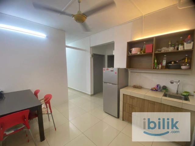 6 mins Walk to MRT Kota Damansara Female Muslim Private Furnished Room Free Wifi & Weekly Cleaning