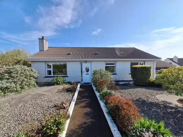 6 Moyle Park