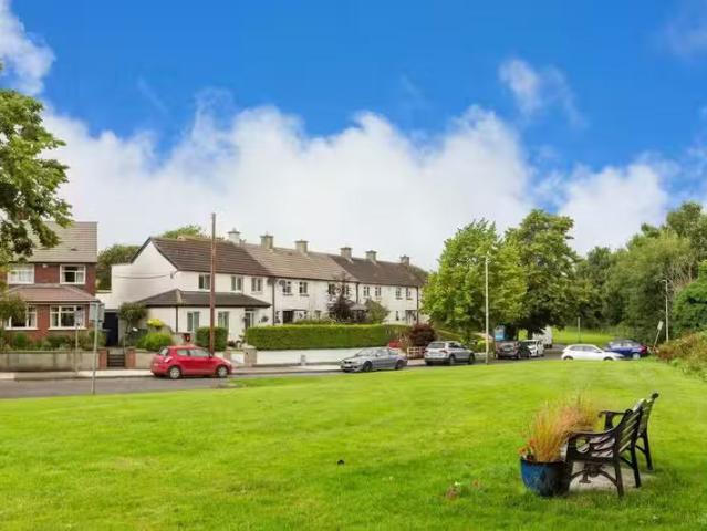 6 Owendore Crescent, Rathfarnham, Dublin 14, D14TC60 is for sale