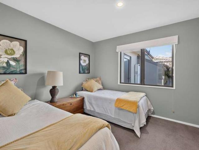 6 Acorn Close, Opawa, Christchurch City