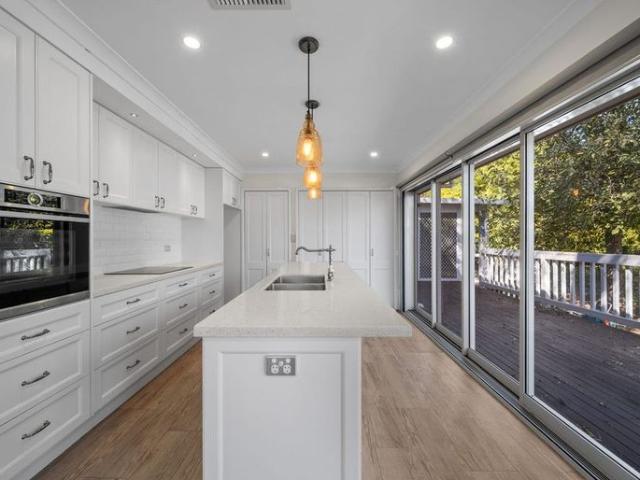 6 Allwood Street,Chifley