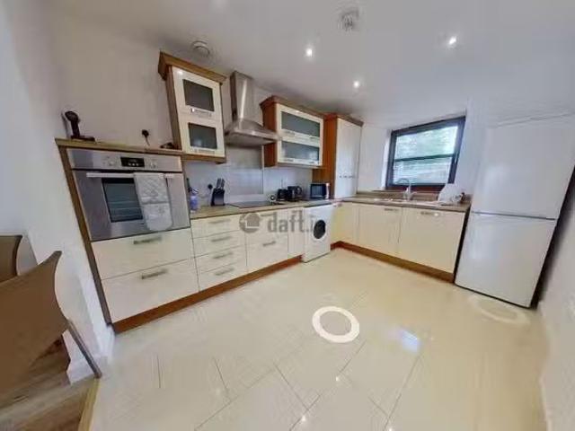 6 Ard Na Mara, William Street, Killala, Co. Mayo is for rent