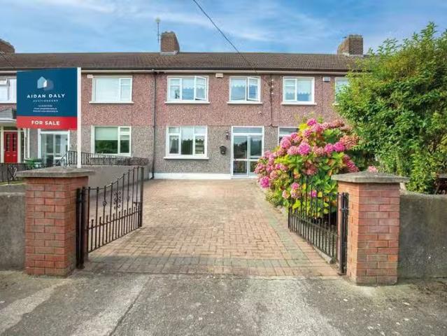 6 Ardbeg Drive, Dublin 5, Artane, Dublin 5, D05E6V6 is for sale