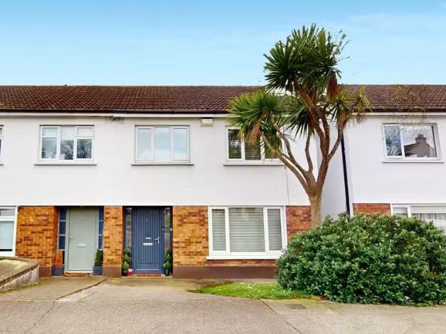 6 Barclay Court, Blackrock, Co. Dublin is for sale