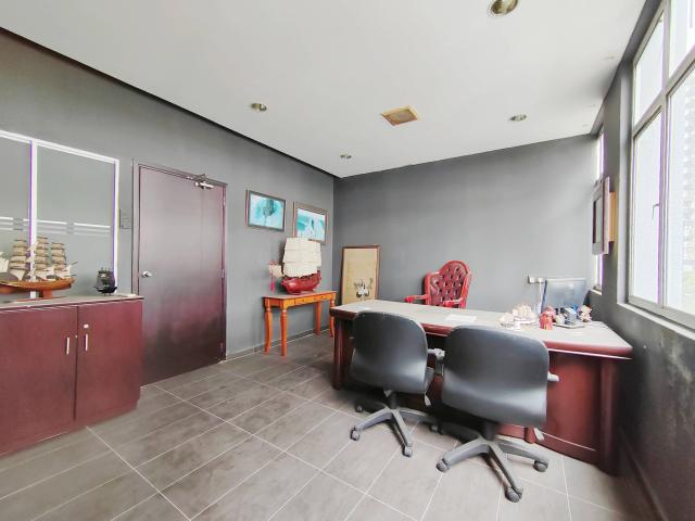 6 Bed Condo for Home Rental in PJIP, Jalan Kemajuan, Seksyen 13, Petaling Jaya, Selangor, Malaysia 1,230sqft