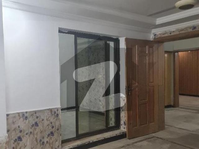 6 Bed House Available For Rent G 10