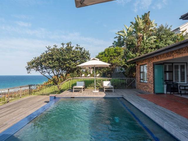 6 Bed House in Sheffield Beach
