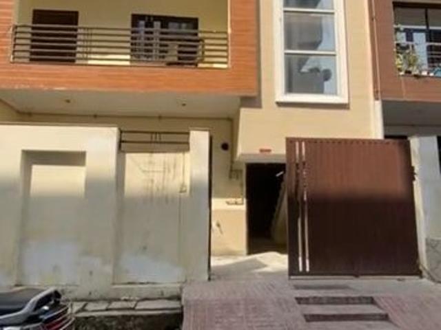 6+ Bedroom 150 Sq.Yd. Independent House in Avantika Colony Ghaziabad Listing ID: #10337