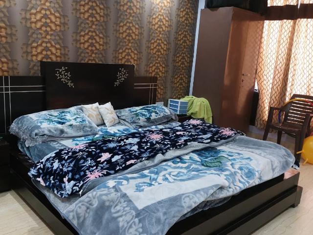 6+ Bedroom 2250 Sq.Ft. Independent House in Sector 21 Gurgaon Listing ID: #8788