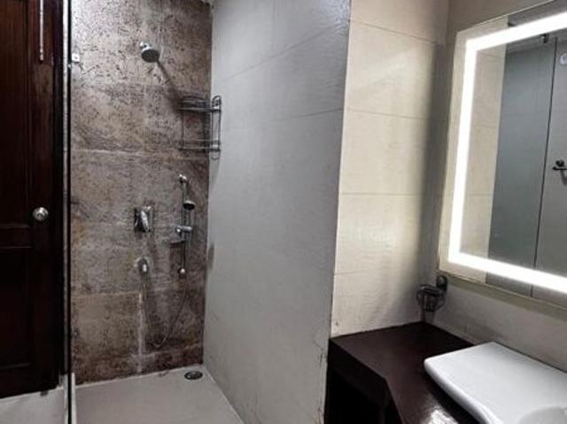 6+ Bedroom 450 Sq.Mt. Builder Floor in Sector 40 Noida Listing ID: #10330