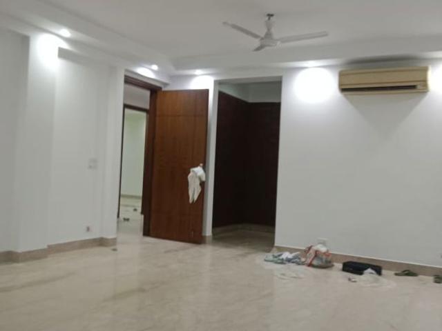 6 Bedroom 508 Sq.Yd. Independent House in New Friends Colony Delhi Listing ID: #9924