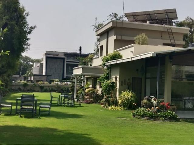 6 Bedroom 500 Sq.Yd. Independent House in Sector 8 Chandigarh Listing ID: #10201