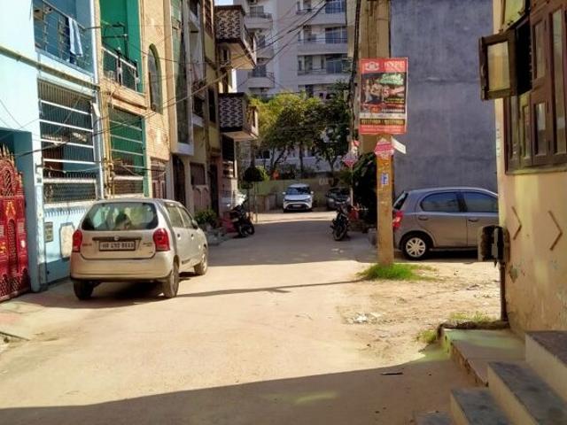 6+ Bedroom 60 Sq.Yd. Independent House in Vasundhara Sector 5 Ghaziabad Listing ID: #10157