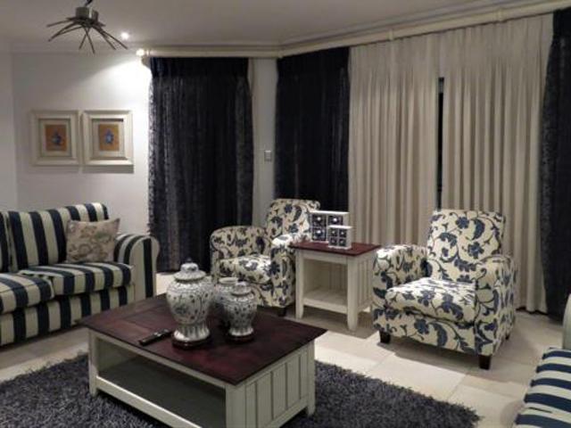 6 Bedroom Apartment in Jeffreys Bay Central