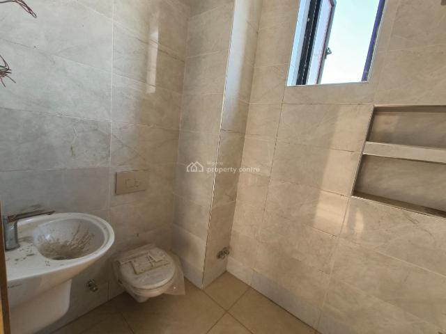 6 Bedroom Detached Duplex+bq