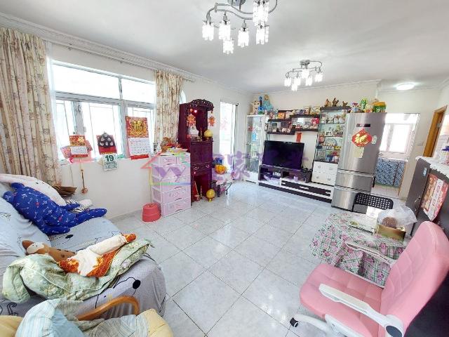 6 bedroom for rent