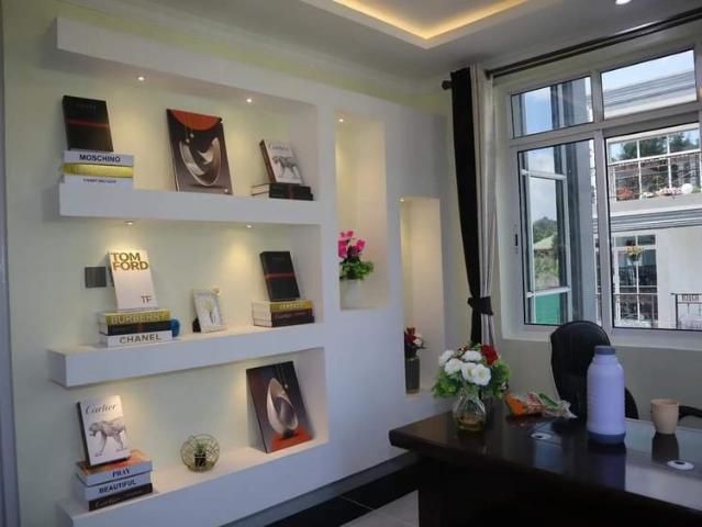 6 Bedroom Fully Furnished Townhouse for Sale