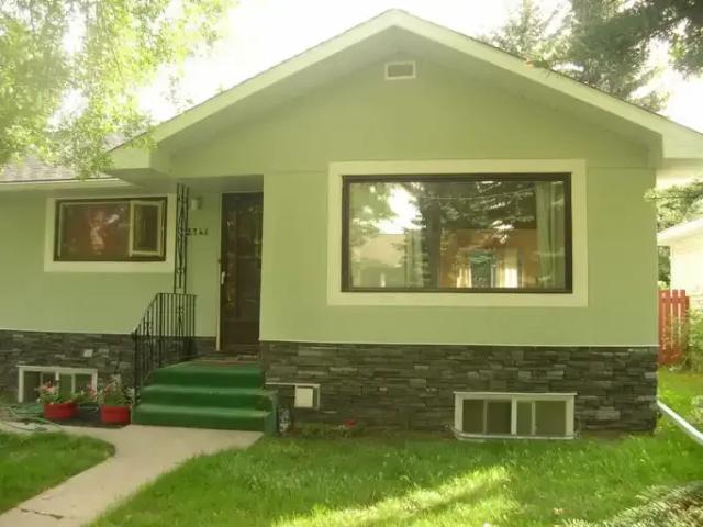 6 Bedroom House Calgary AB 104179610